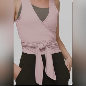 Lulu Twist Me Up Crop Tank, size 12